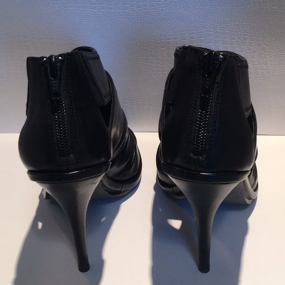 Miss Sixty Sydney 4 1/2” black heels - Picture 4 of 7